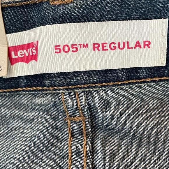 Levi’s 505 Regular-Fit Jeans Sz 16 (W28 X L28) - Picture 7 of 9